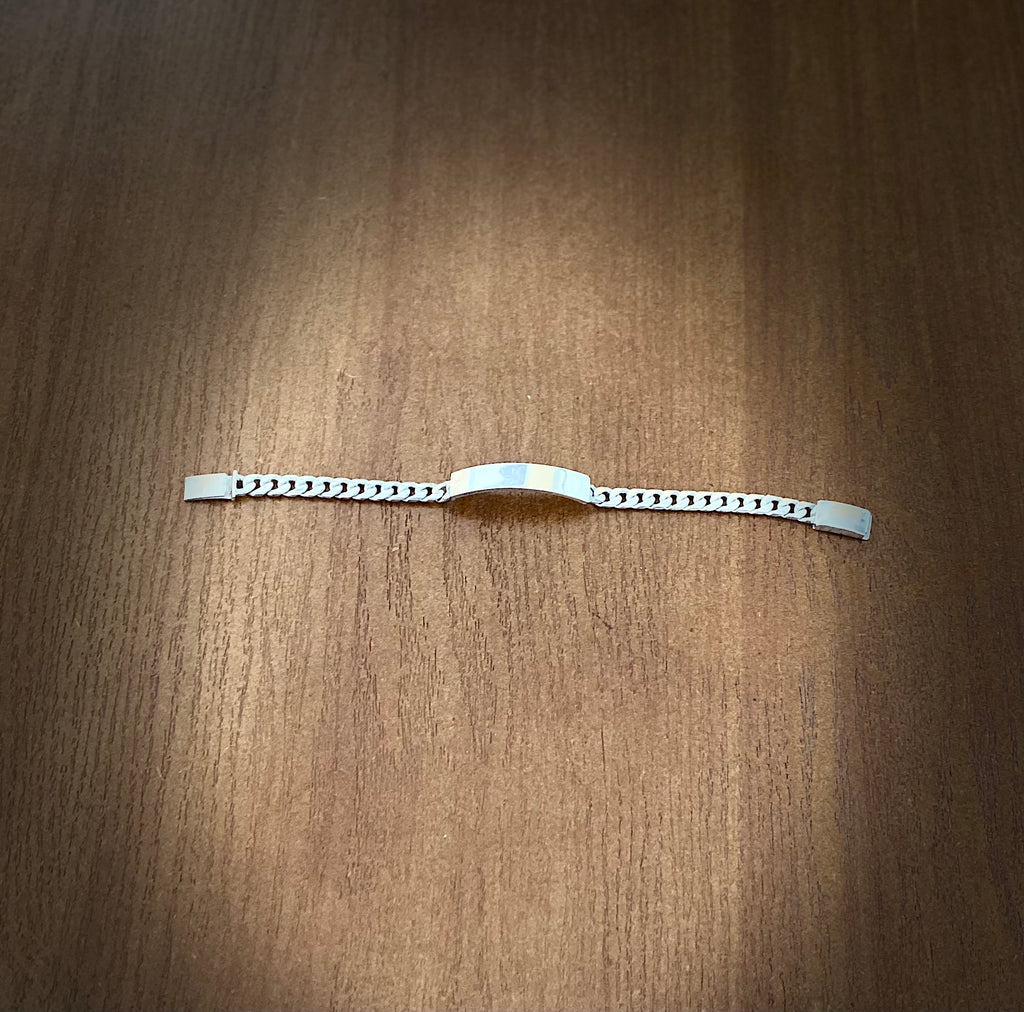 Esclava de plata estilo cubano